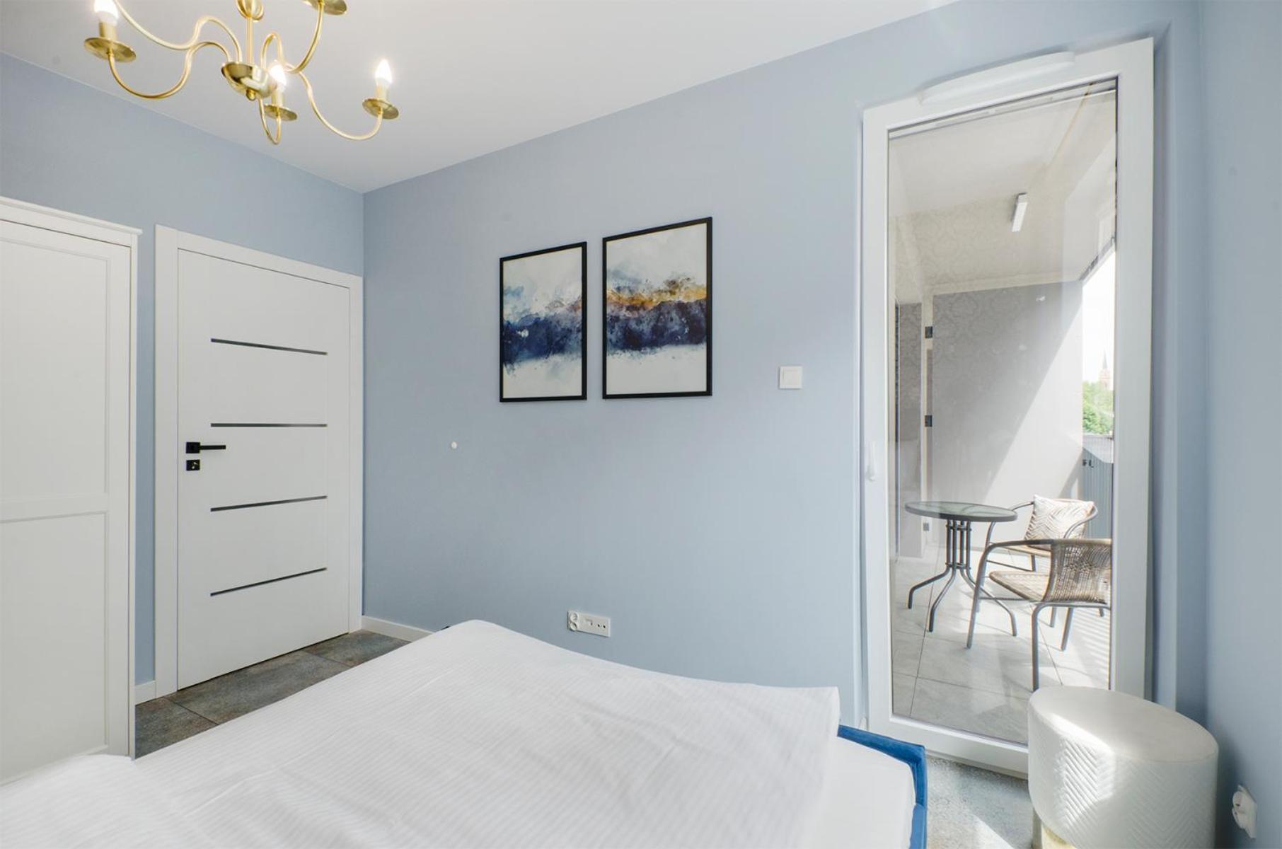 Lumina Lovely 2-room With Balcony Apartment